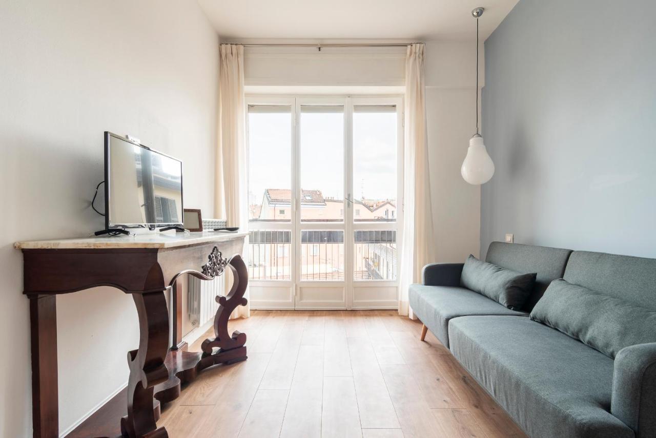 Luvi - Pasubio Apartment Milan Bagian luar foto