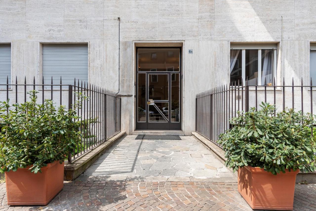 Luvi - Pasubio Apartment Milan Bagian luar foto